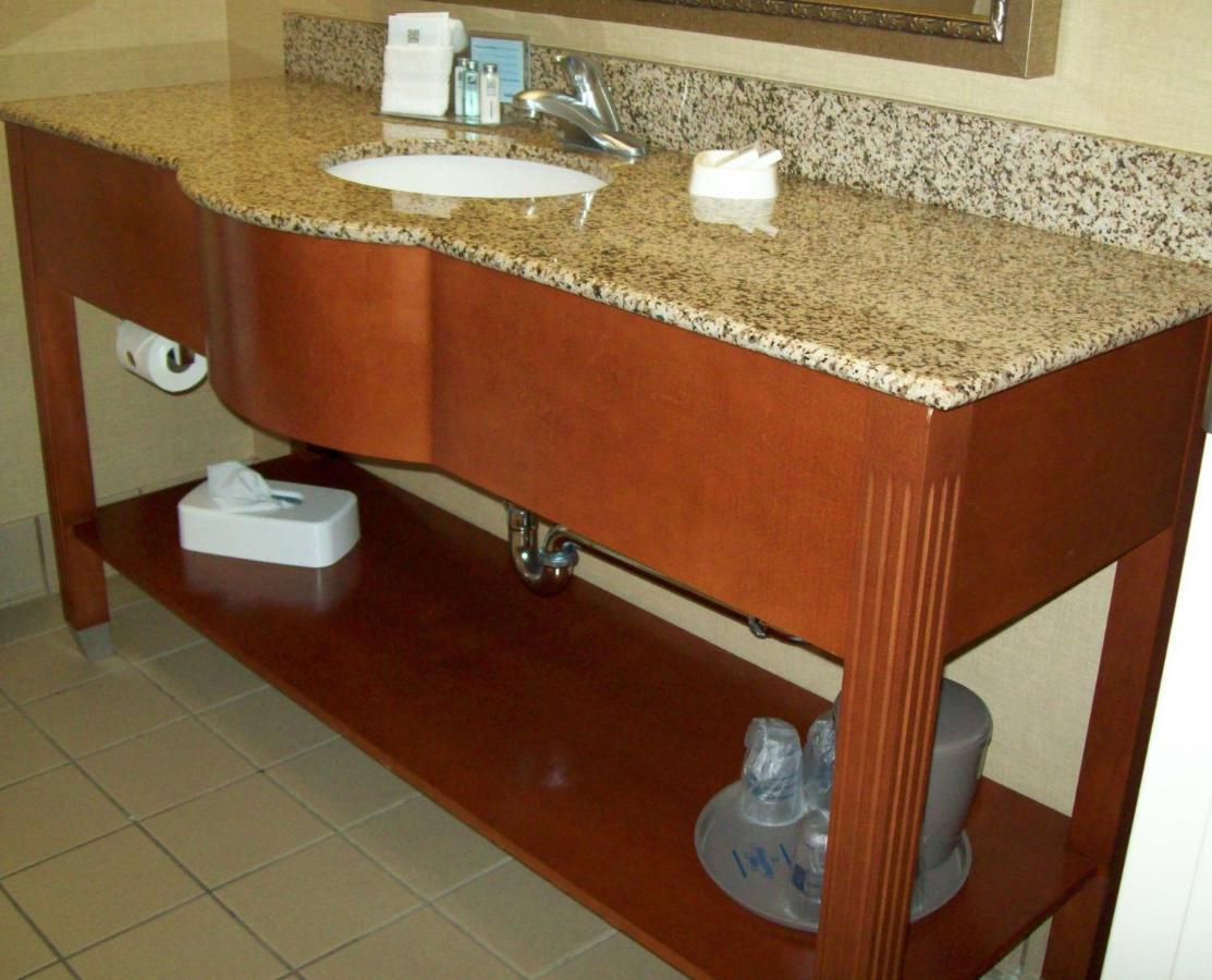 Hampton Inn Sidney Ngoại thất bức ảnh