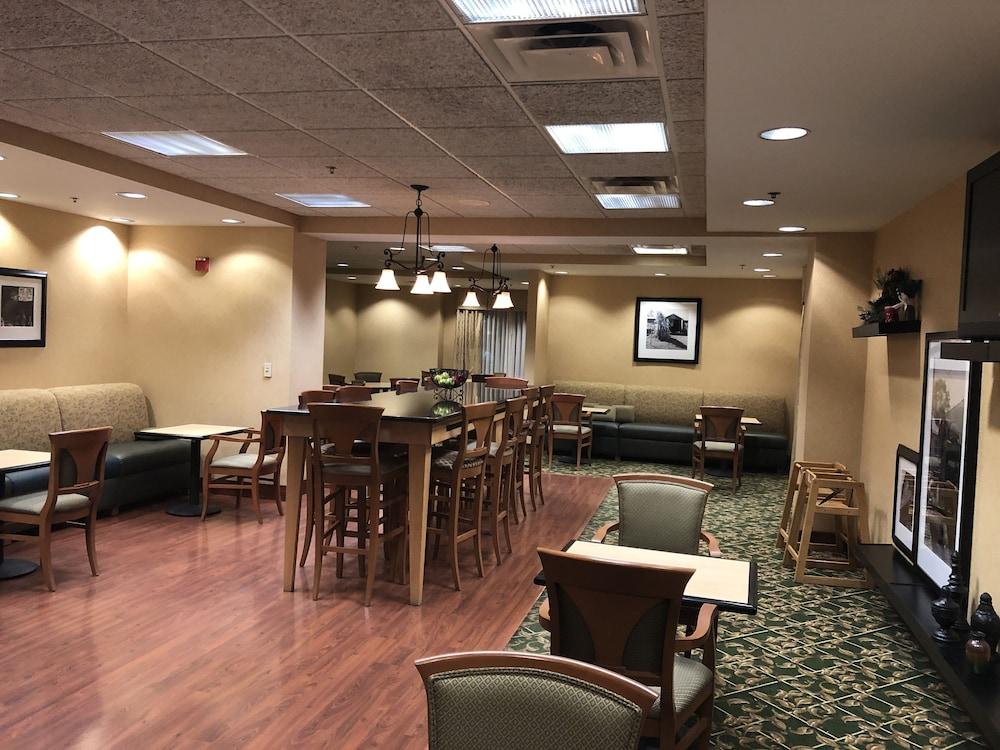 Hampton Inn Sidney Ngoại thất bức ảnh