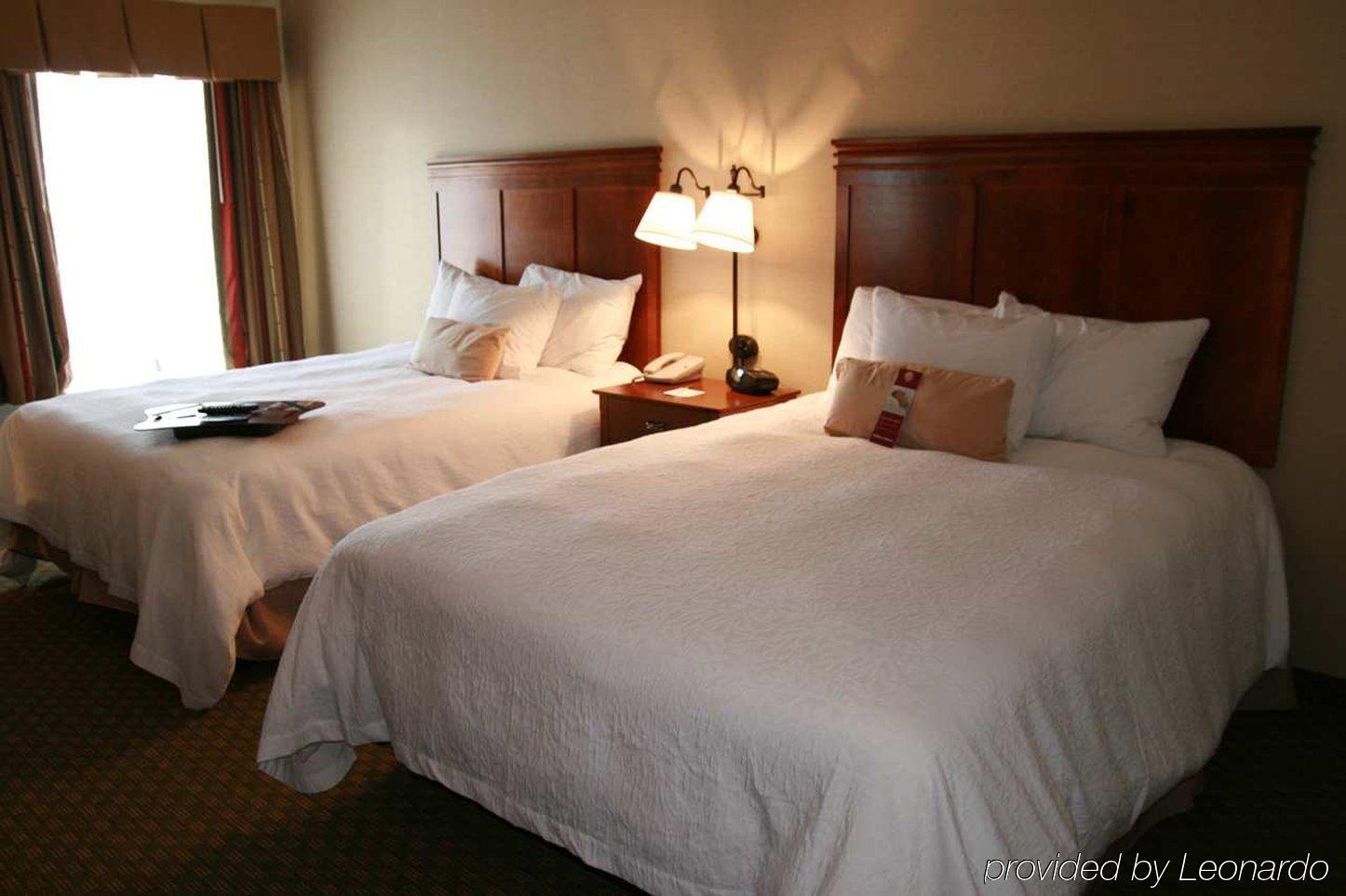 Hampton Inn Sidney Phòng bức ảnh